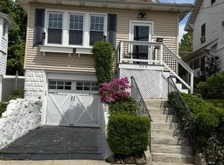 303 Davis Ave, Staten Island, NY 10310