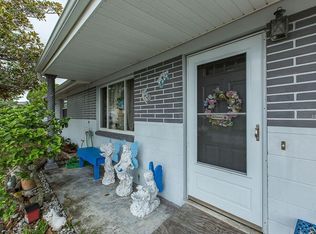 4850 Phoenix Ave, Holiday, FL 34690