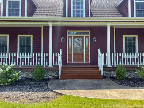 5th image of 17 Oak Valley Way