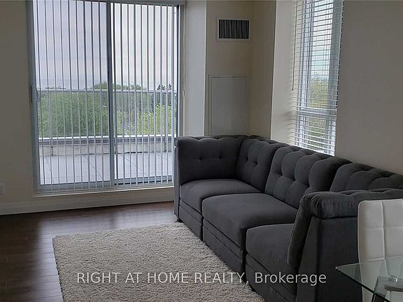 5th image of 22 E Haven Dr #718