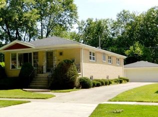 1005 Hull Ave, Westchester, IL 60154