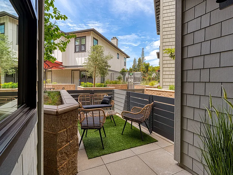 Alexan Downtown Danville — Photo 13