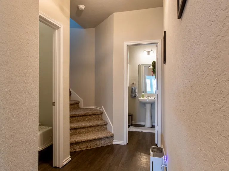 4114 Winchester Cv — Photo 16