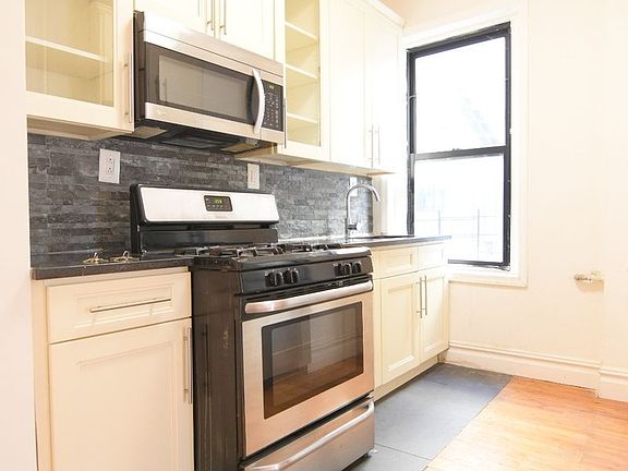 4th image of 137 W 145th St #53A