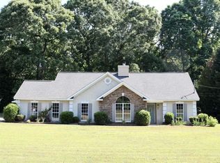 178 Lakemont Dr, Lagrange, GA 30240