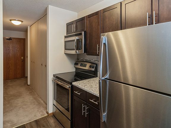 4301 Park Glen Rd #226, Minneapolis, MN 55416 | Zillow