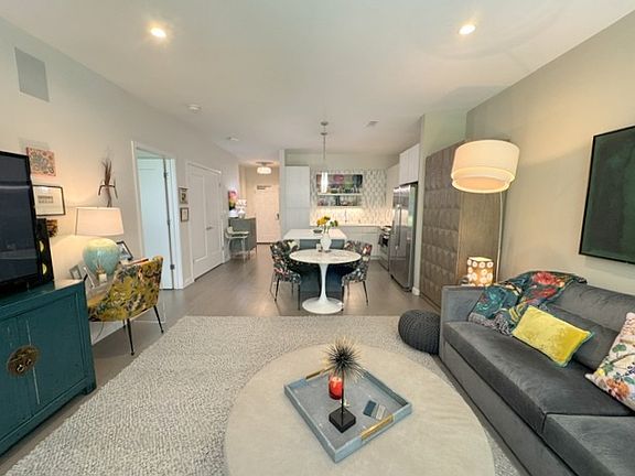 4th image of 45 W 3rd St #222