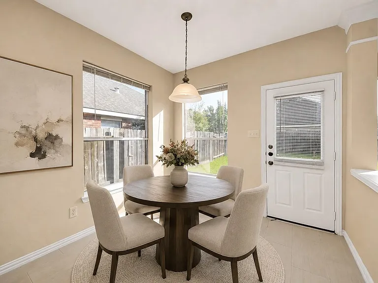 7030 Cornflower Ln — Photo 17