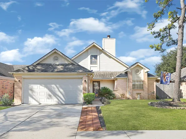 1106 Saint John Dr, Pearland, TX 77584