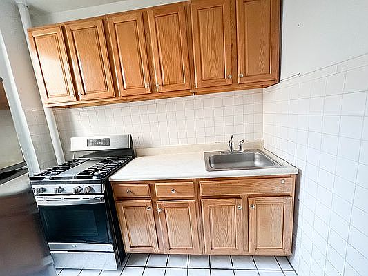 1st image of 25-21 31st Ave #B35