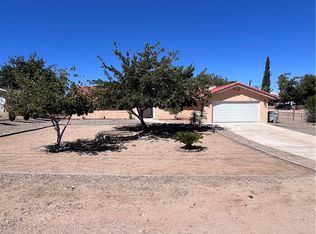 11490 4th Ave, Hesperia, CA 92345