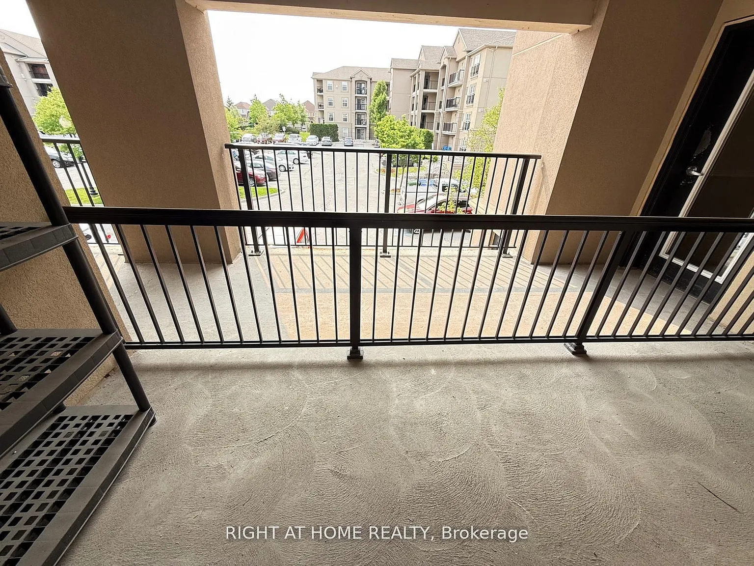 2 bed, $2,300 — Photo 3