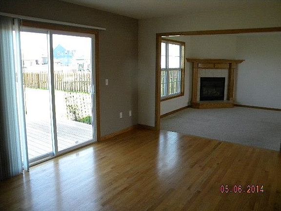 4th image of 8928 Cottonwood Dr