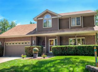 709 Valley West Dr, West Des Moines, IA 50265