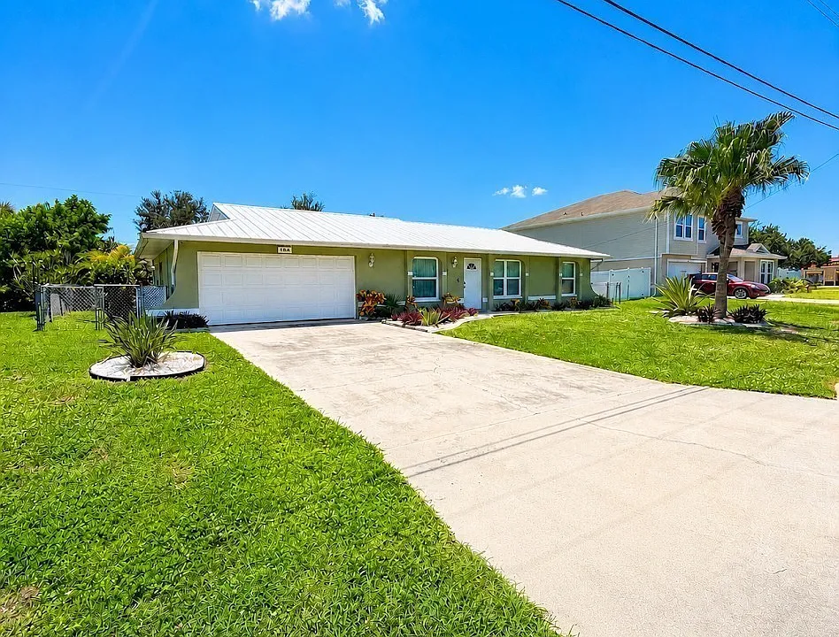 124 SE 27th St