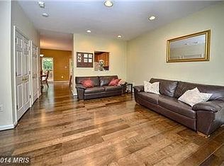 45578 Grand Central Sq, Sterling, VA 20166