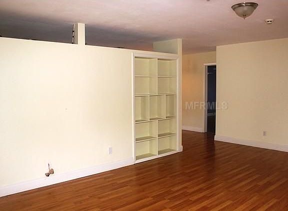 3rd image of 401 79th Ave NE