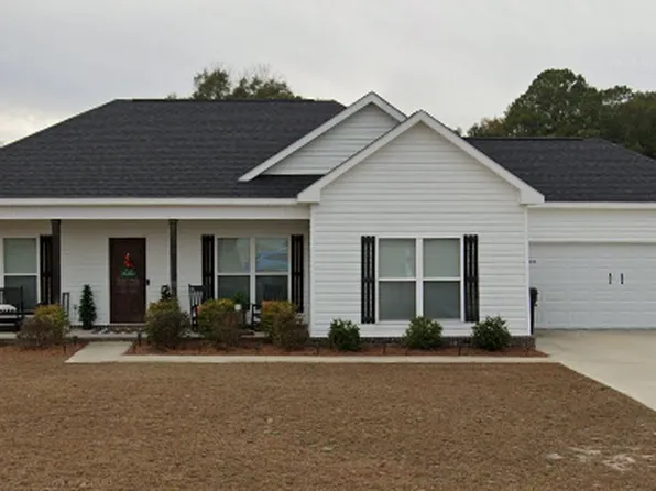 124 Tanglewood Dr, Headland, AL 36345