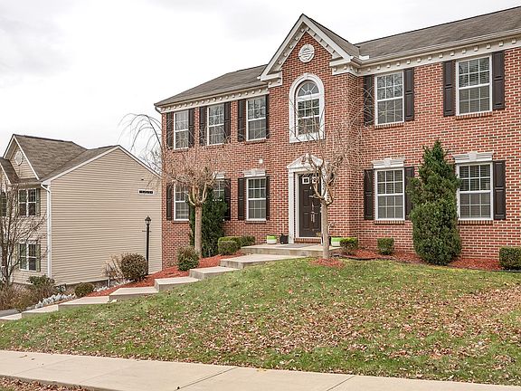2nd image of 8028 Maureen Dr