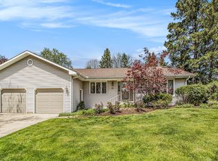 6112 Old Log Trl, Kalamazoo, MI 49009