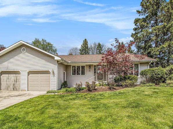 6112 Old Log Trl, Kalamazoo, MI 49009