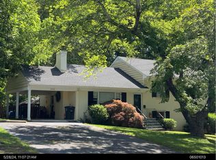 2232 Ridgewood Dr, Lynchburg, VA 24503