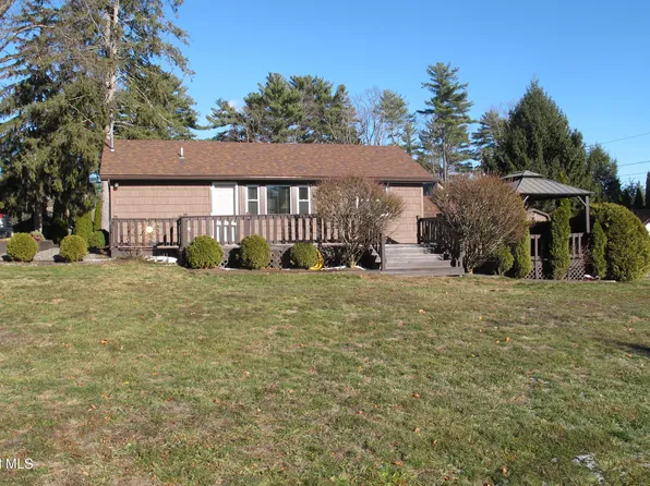 17 Beckers Drive, Bolton Landing, NY 12814