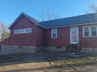 9 Red Bud Ln, Danville, PA 17821