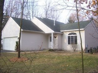 146 Timmer Dr NE, Sparta, MI 49345