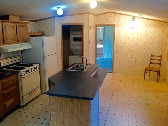 5th image of 1416 Miss Ellie Dr