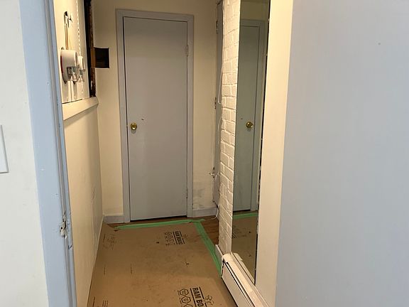 2nd image of 5924 164th St APT 1