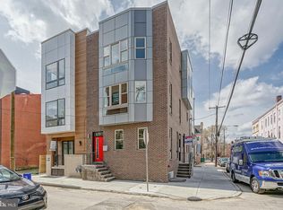 300 W Jefferson St #B, Philadelphia, PA 19122