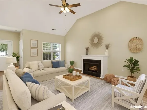 1813 Mountainside Ave, Suffolk, VA 23434