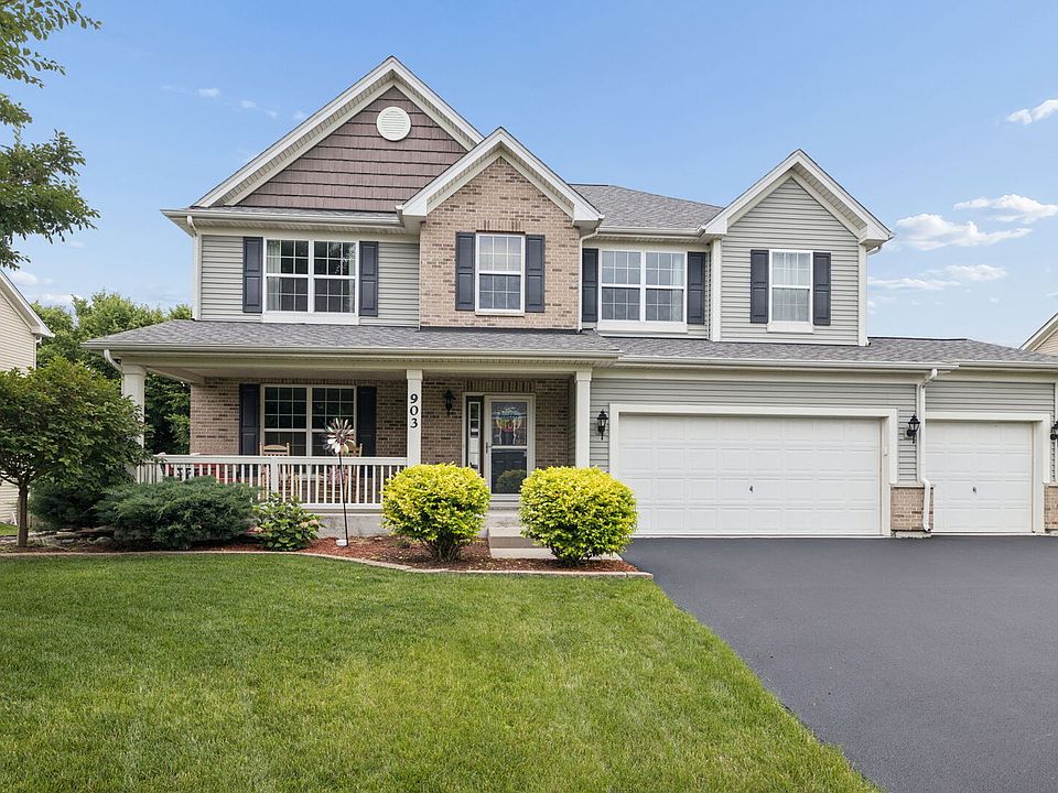 1st image of 903 Foxview Dr