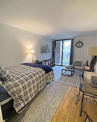 1st image of 430 E 77th St APT 4D