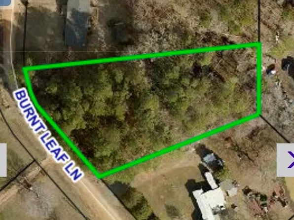 2802 Burnt Leaf Ln, Newton, NC 28658