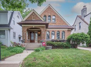 2132 N 60th St, Milwaukee, WI 53208