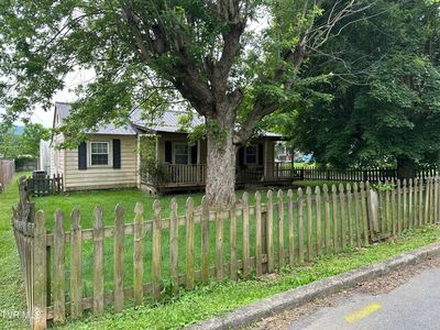 829 Harding Ave, Johnson City, TN, 37604