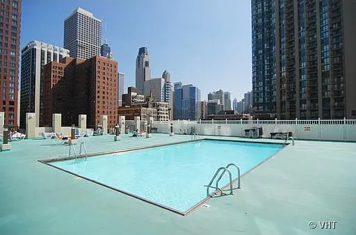 1122 N Clark St #3005 — Photo 11