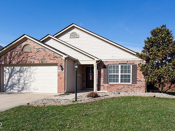 2nd image of 5846 Edgewood Trace Blvd