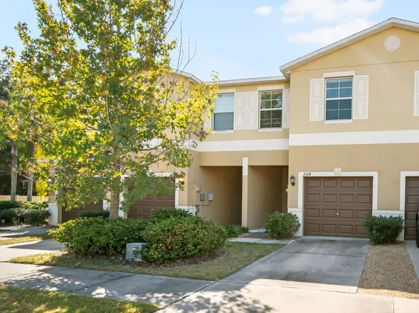 2108 Golden Falcon Dr, Ruskin, FL 33570