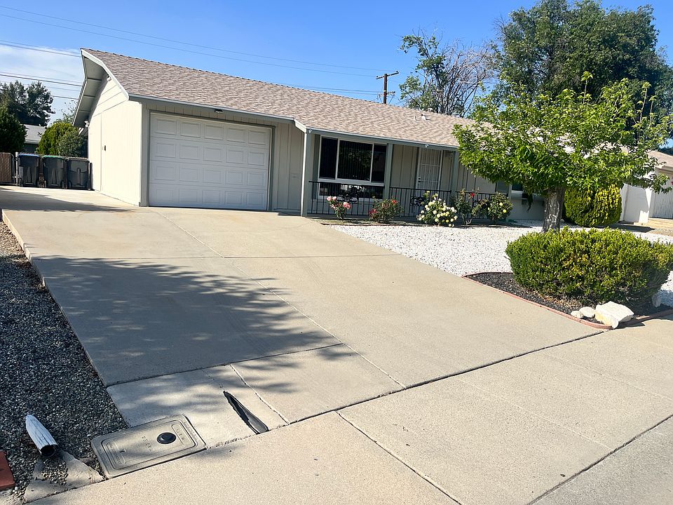 1st image of 26730 Saint Andrews Dr