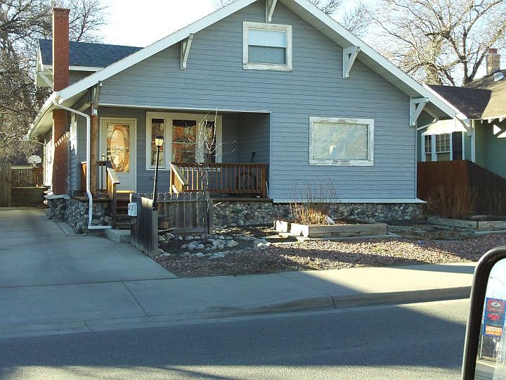 1st image of 130 Broadwater Ave