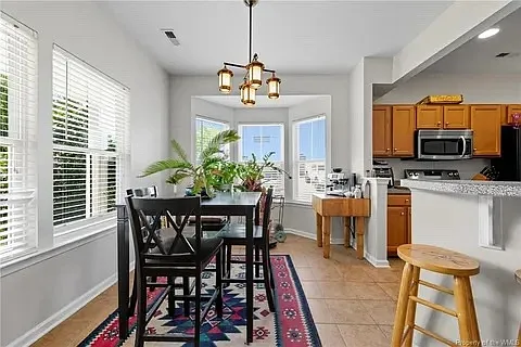 3401 Westham Ln — Photo 4