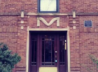 1705 W Catalpa Ave, Chicago, IL 60640