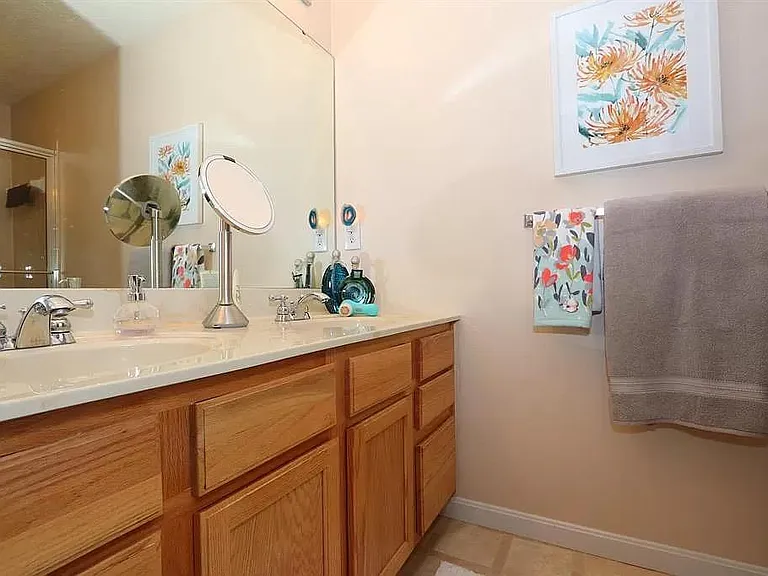 5602 Waterside Dr — Photo 19