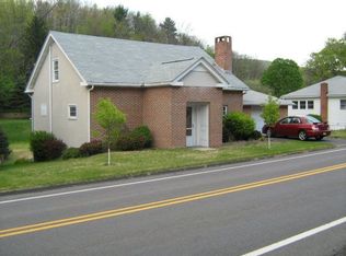 158 W 2nd Mountain Rd, Pottsville, PA 17901
