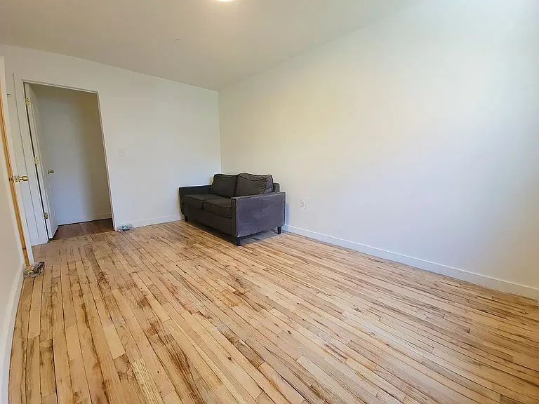 119 Hart St #2B — Photo 8