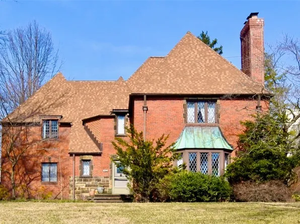18397 Van Aken Blvd, Shaker Heights, OH 44122