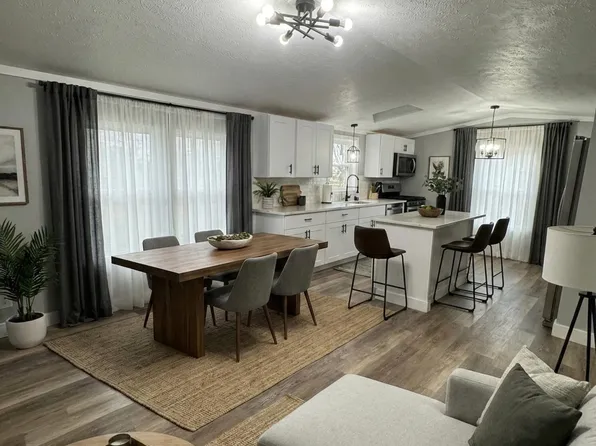 406 4th Street, Jackson, NJ 08527